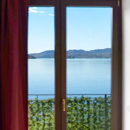 Isola Vista *
